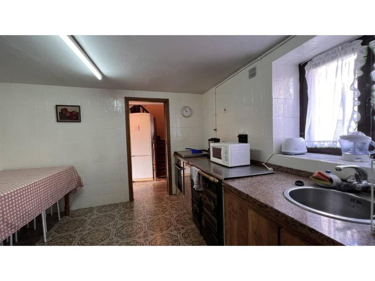 Apartamentosarturo Casarural Pancarale-לאנס מראה חיצוני תמונה